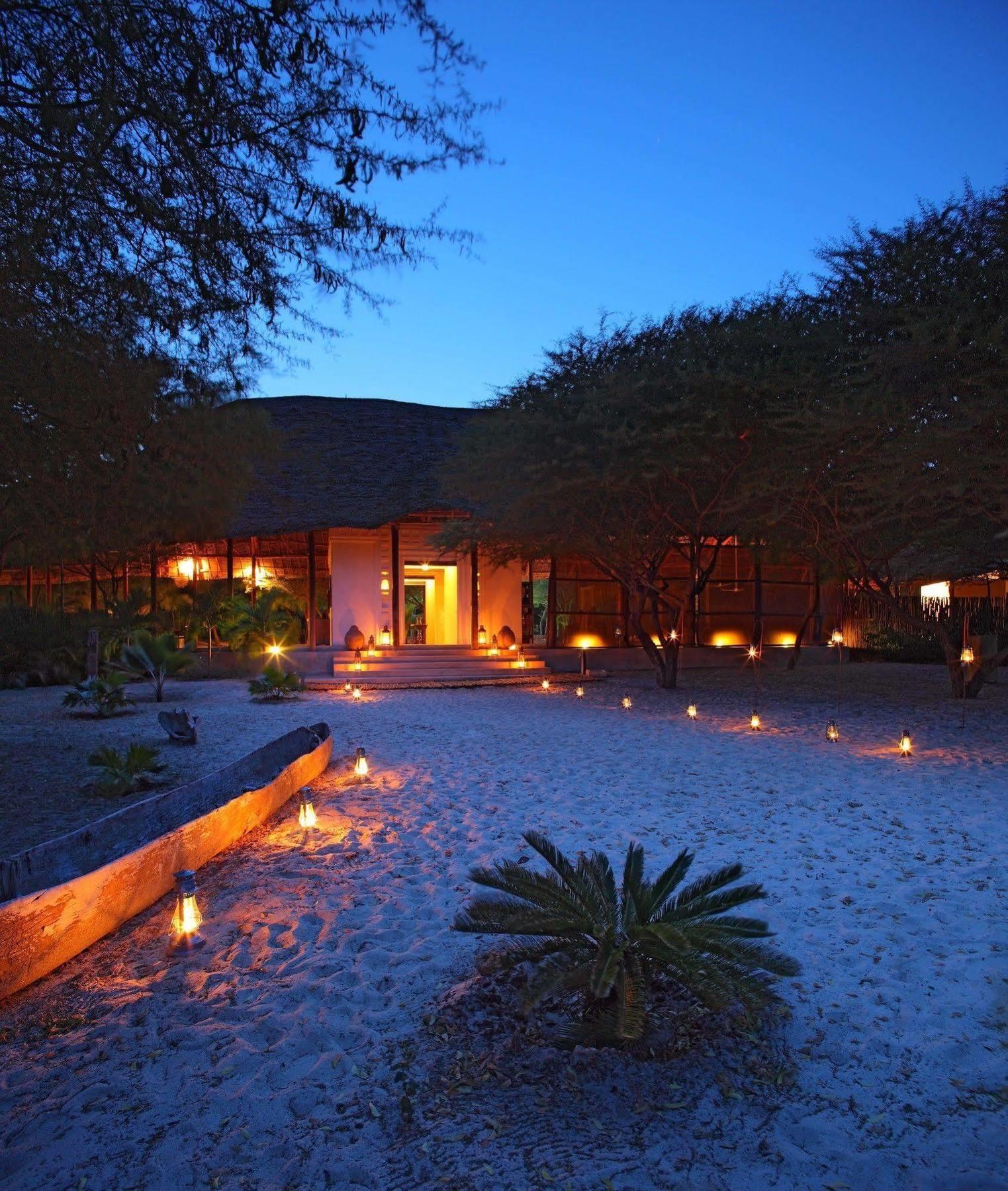 The Red Pepper House Hotel Lamu Bagian luar foto