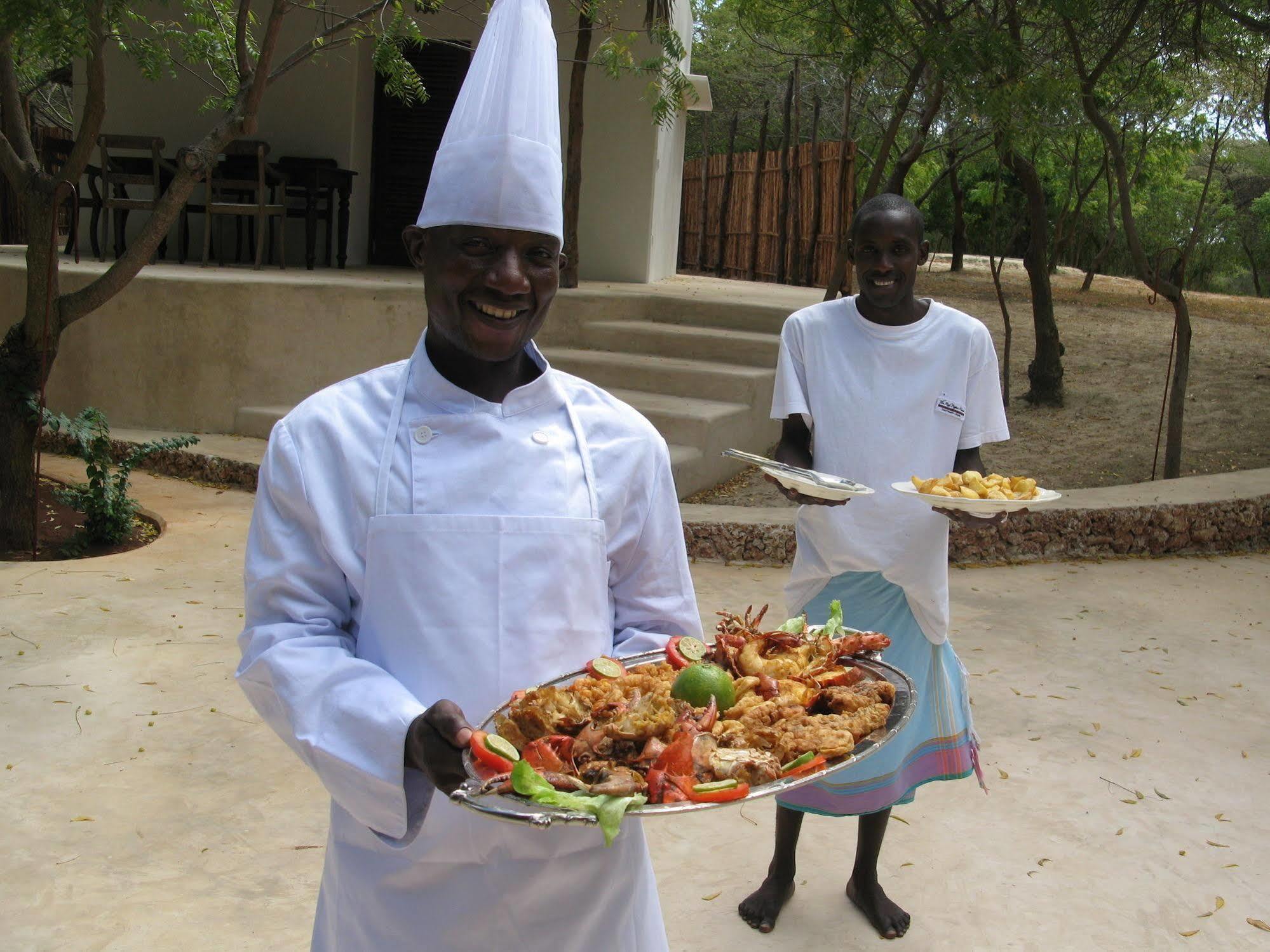 The Red Pepper House Hotel Lamu Bagian luar foto